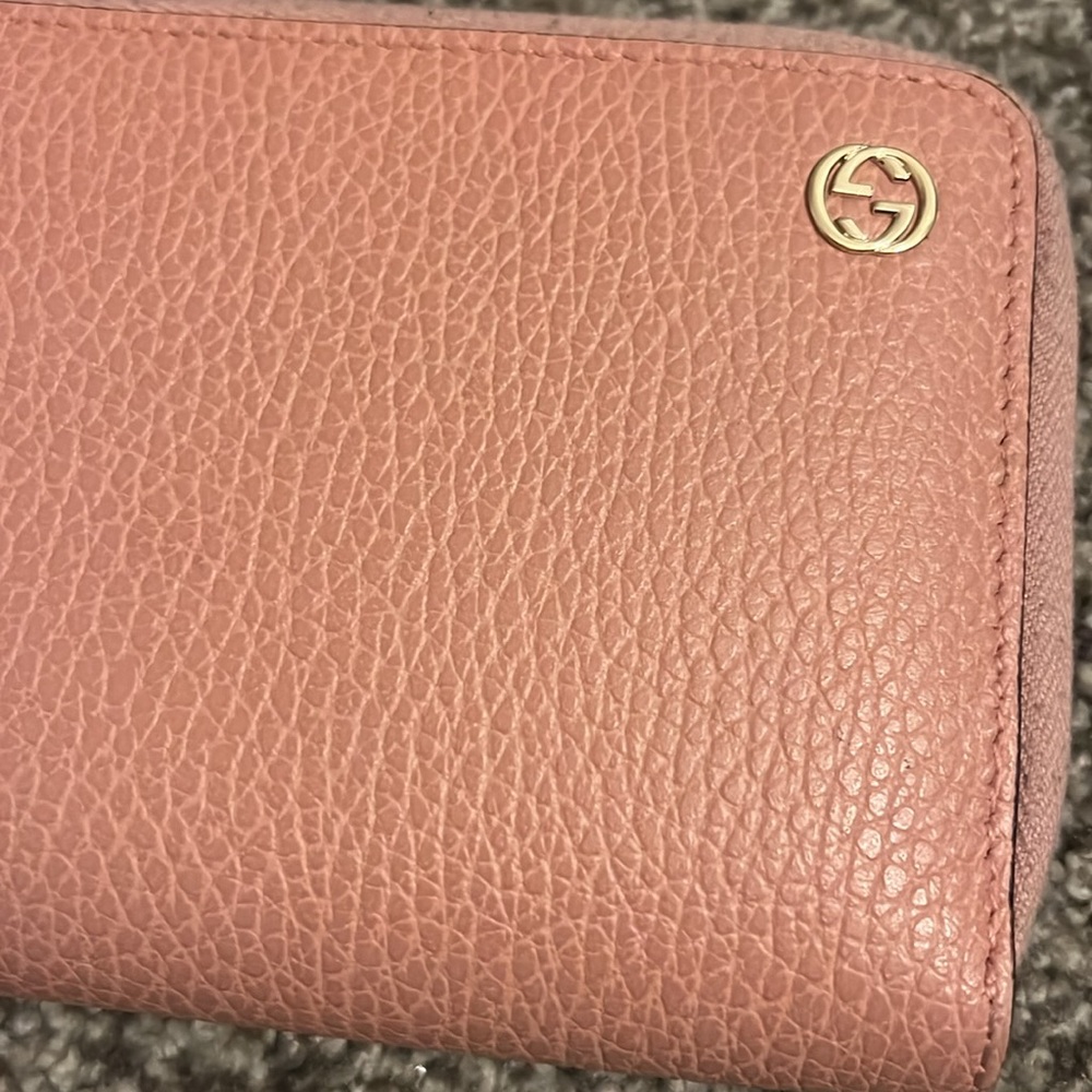 Gucci Leather Wallet - Picture 2 of 10